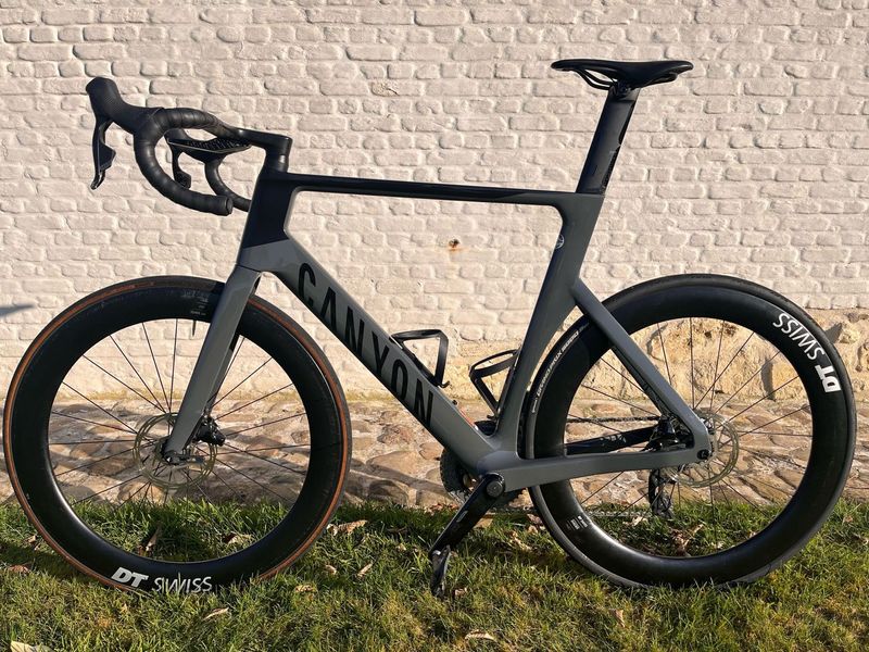Tweedehands Canyon Aeroad CF SLX 7 AXS 2024 2024 Road & Gravel