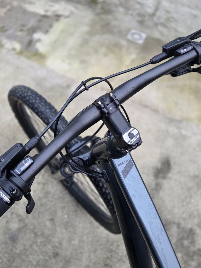 Brugt GT Avalanche Sport 2022 2022 Mountainbike — billede 5 af 17