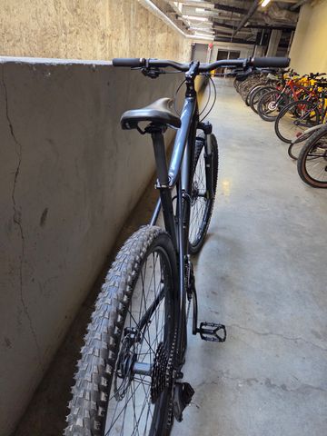 Brugt GT Avalanche Sport 2022 2022 Mountainbike — billede 16 af 17