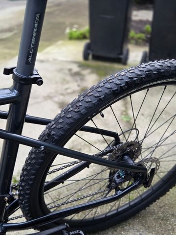 Brugt GT Avalanche Sport 2022 2022 Mountainbike — billede 7 af 17
