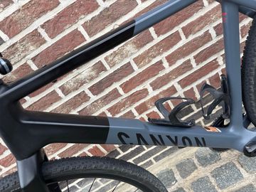 Used Canyon Grail CF SL 2024 2024 Road & Gravel, Light Gray — image 10 of 11