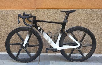 Used Canyon Aeroad CF SLX 7 AXS S2 2026 2026 Road & Gravel, White — image 2 of 11