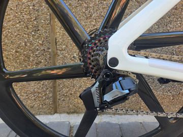 Used Canyon Aeroad CF SLX 7 AXS S2 2026 2026 Road & Gravel, White — image 11 of 11