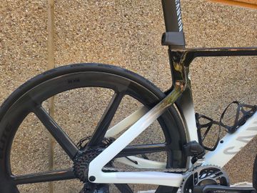 Used Canyon Aeroad CF SLX 7 AXS S2 2026 2026 Road & Gravel, White — image 7 of 11