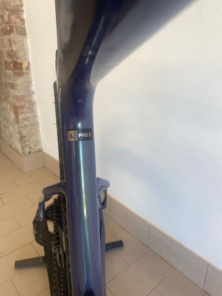 Gebrauchtes Giant Revolt Advanced Pro 0 2025 2025 Road & Gravel, Hellgrau — Bild 6 von 8