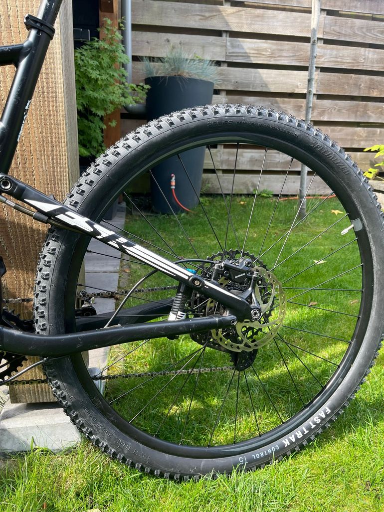 Gebrauchtes Specialized Epic SRAM GX 2016 Mountainbike, Schwarz, 29 — Bild 8 von 13