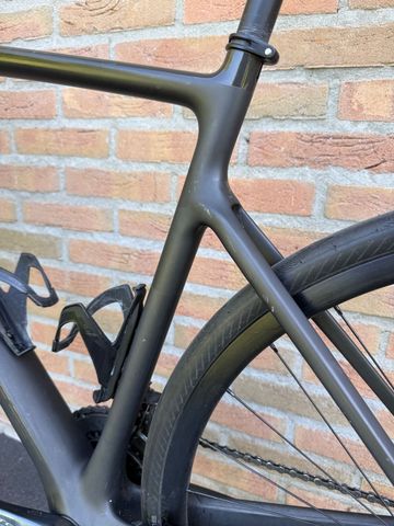 Używany Scott Addict 20 2022 2022 Road & Gravel — zdjęcie 11 z 14