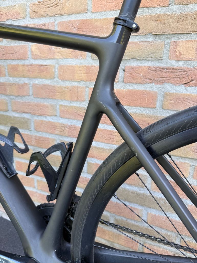 Używany Scott Addict 20 2022 2022 Road & Gravel — zdjęcie 11 z 14