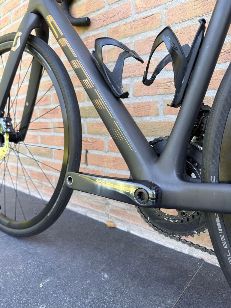 Używany Scott Addict 20 2022 2022 Road & Gravel — zdjęcie 10 z 14