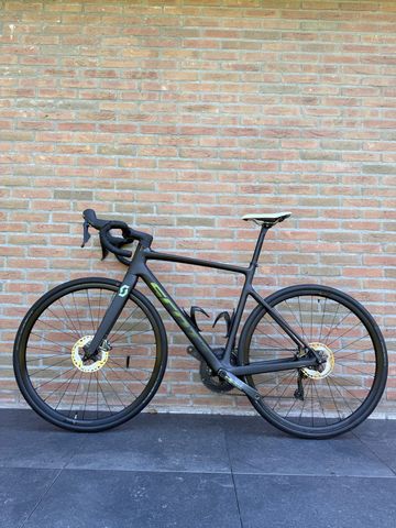 Używany Scott Addict 20 2022 2022 Road & Gravel — zdjęcie 9 z 14