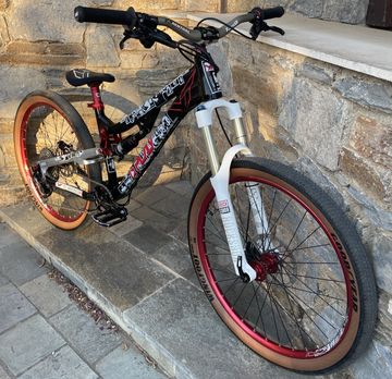 Brugt YT Industries Custom Play DJ 2013 2013 Mountainbike — billede 2 af 6