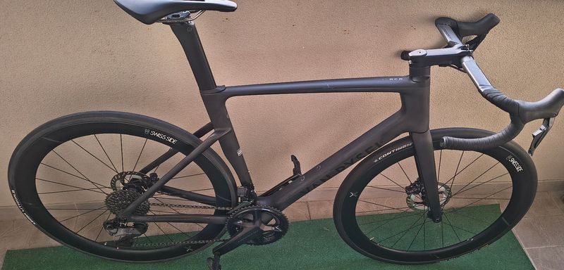 Tweedehands Van rysel Rennrad Race RCR-R Pro CF Shimano Ultegra Di2 Powermeter Sorbet Flow 2025 2025 Road & Gravel