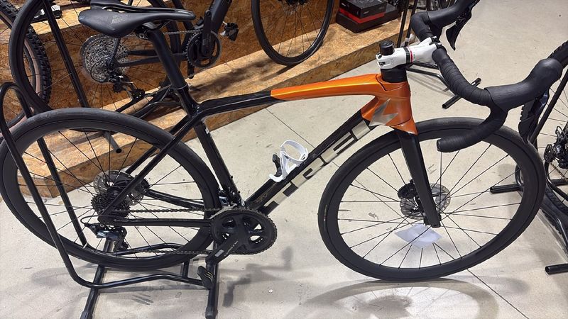 Used Trek Emonda SL7 Custom Shimano Ultegra 2022 Road & Gravel