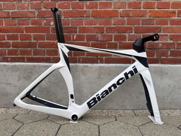 Käytetty Bianchi Oltre Frameset 2025 Road & Gravel — kuva 1 / 13