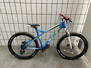 BULLS Sharptail Shimano Altus 2017 Mountainbike usato, Blu — immagine 4 di 11