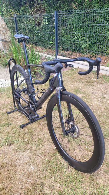 Używany Scott Addict RC 10 2026 2026 Road & Gravel — zdjęcie 7 z 10