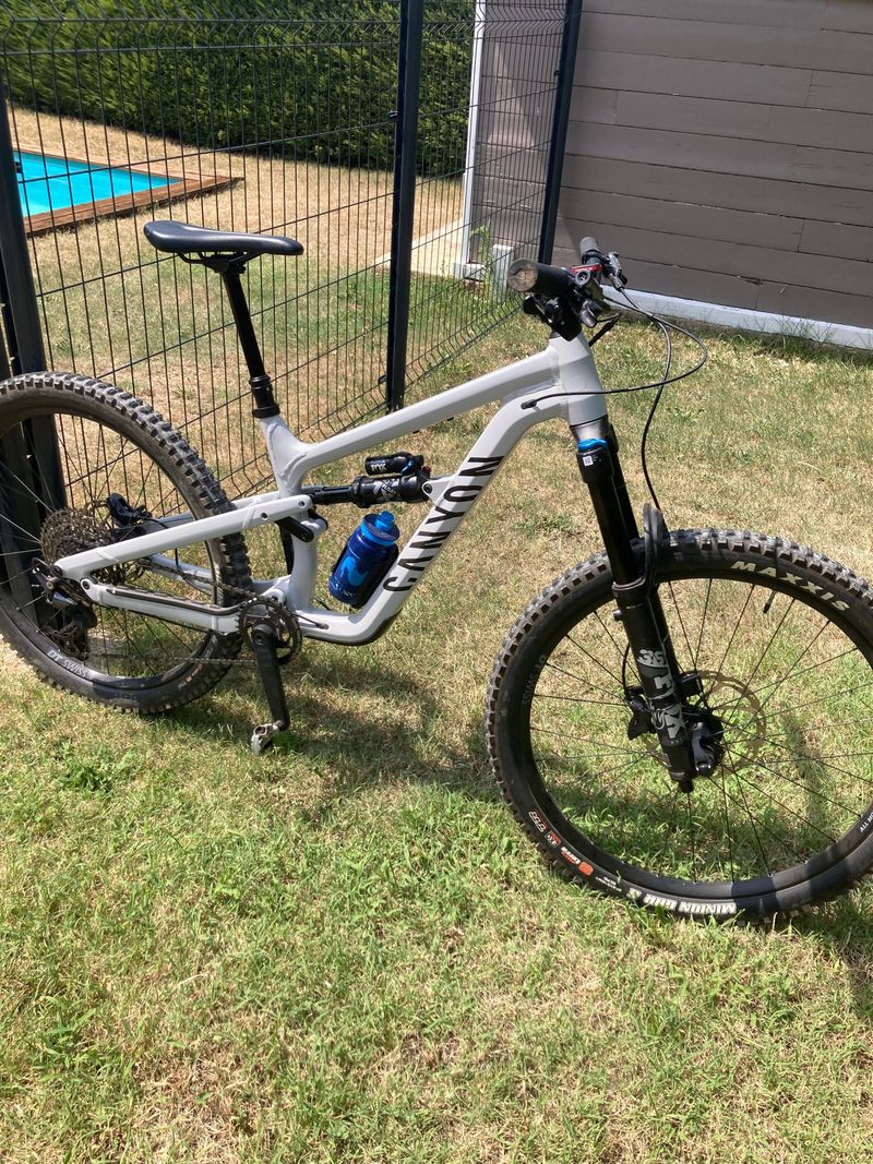 Tweedehands Canyon Spectral 6 2024 2024 MTB
