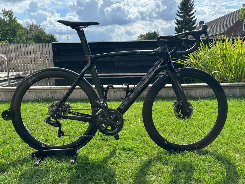 Tweedehands Bianchi Oltre XR4 - Ultegra Di2 2022 2022 Road & Gravel