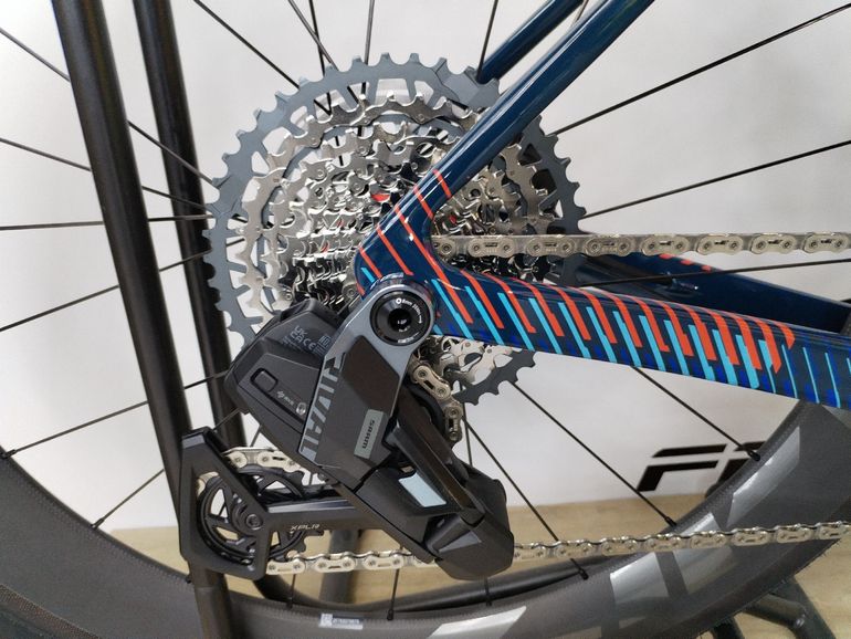 Used Factor ALUTO - Standard package 2026 Frameset 2026 Road & Gravel, Blue — image 9 of 11