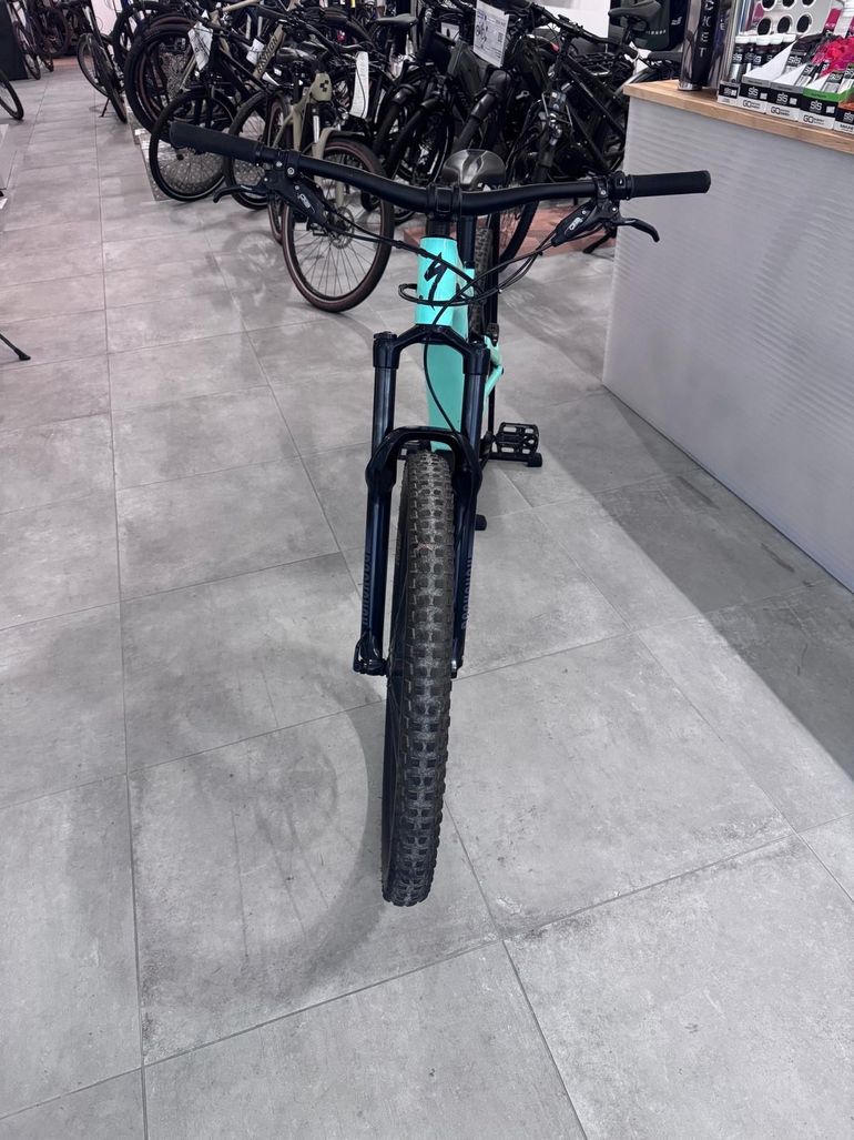 Gebrauchtes Specialized Turbo Levo 2021 2021 Mountainbike, Grün, 29 — Bild 3 von 5