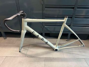 Used Fara F/All-Road Performance 2025 Frameset 2025 Road & Gravel, Light Gray — image 5 of 7