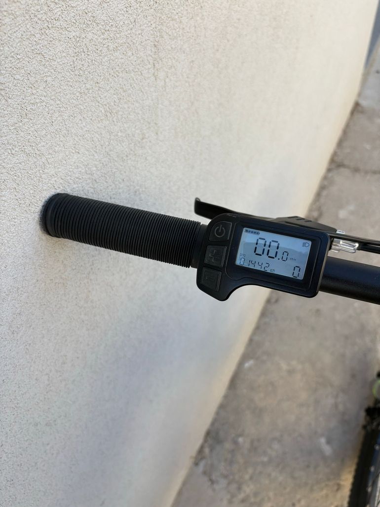 Käytetty ROCKRIDER E-st Microshift 2021 Mountainbike — kuva 3 / 10