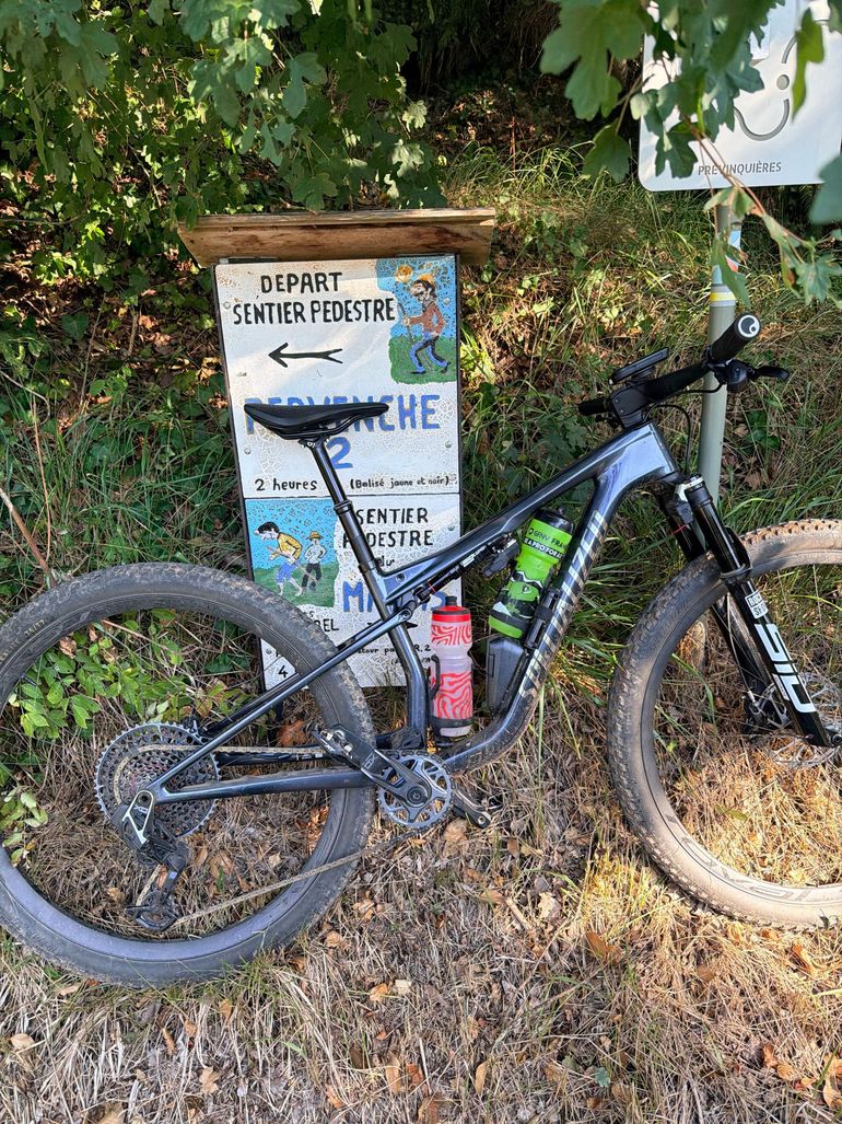 Used Specialized Epic 9 Pro 2027 2027 Mountainbike, Light Gray, 29 — image 3 of 3