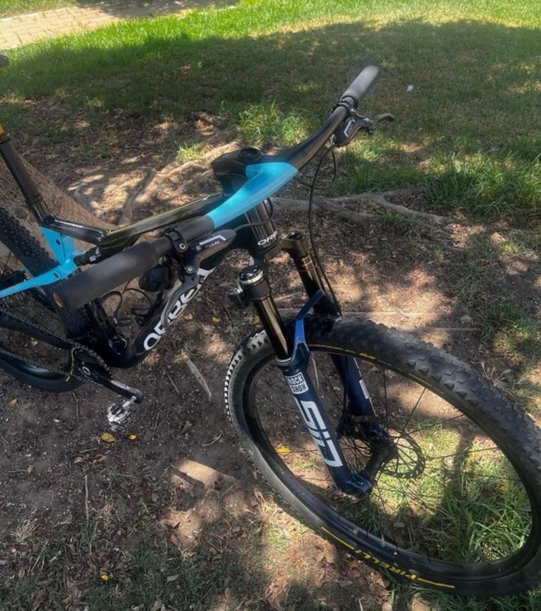Gebrauchtes Orbea Oiz M-LTD 2027 2027 Mountainbike, Schwarz, 29 — Bild 2 von 6