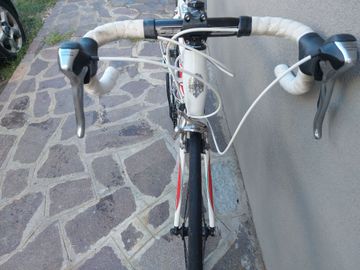 Used Bianchi C2c Shimano Ultegra 2012 Road & Gravel, White — image 8 of 8
