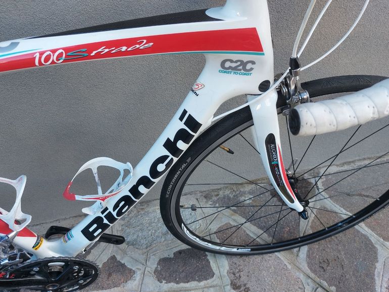 Used Bianchi C2c Shimano Ultegra 2012 Road & Gravel, White — image 3 of 8