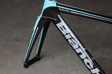 Used Bianchi Aria Ultegra 2018 Frameset 2018 Road & Gravel, Black — image 5 of 8
