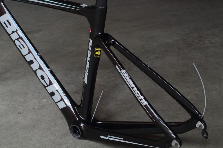 Used Bianchi Aria Ultegra 2018 Frameset 2018 Road & Gravel, Black — image 4 of 8