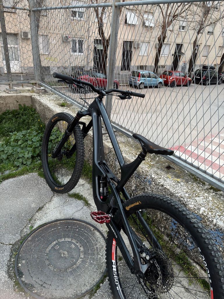Tweedehands Cannondale Jekyll 2 2023 2023 Mountainbike — afbeelding 4 van 7