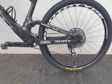 Brugt KTM Scott Spark RC Team (AXS + Prototype Carbon Zero) 2023 Mountainbike — billede 7 af 8