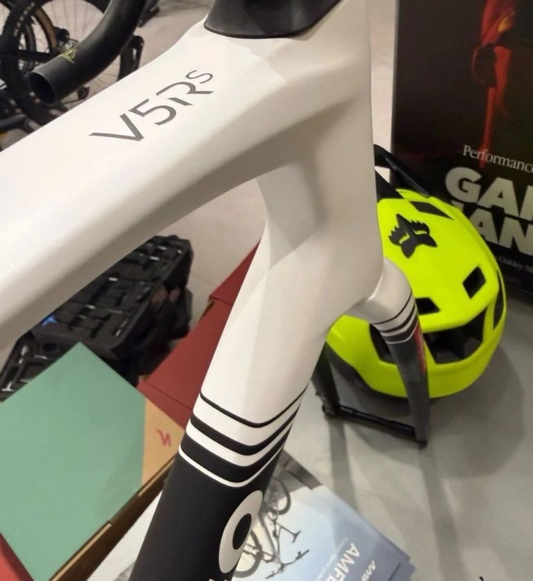 Used Colnago V5Rs Frameset 2025 Road & Gravel, White — image 2 of 7
