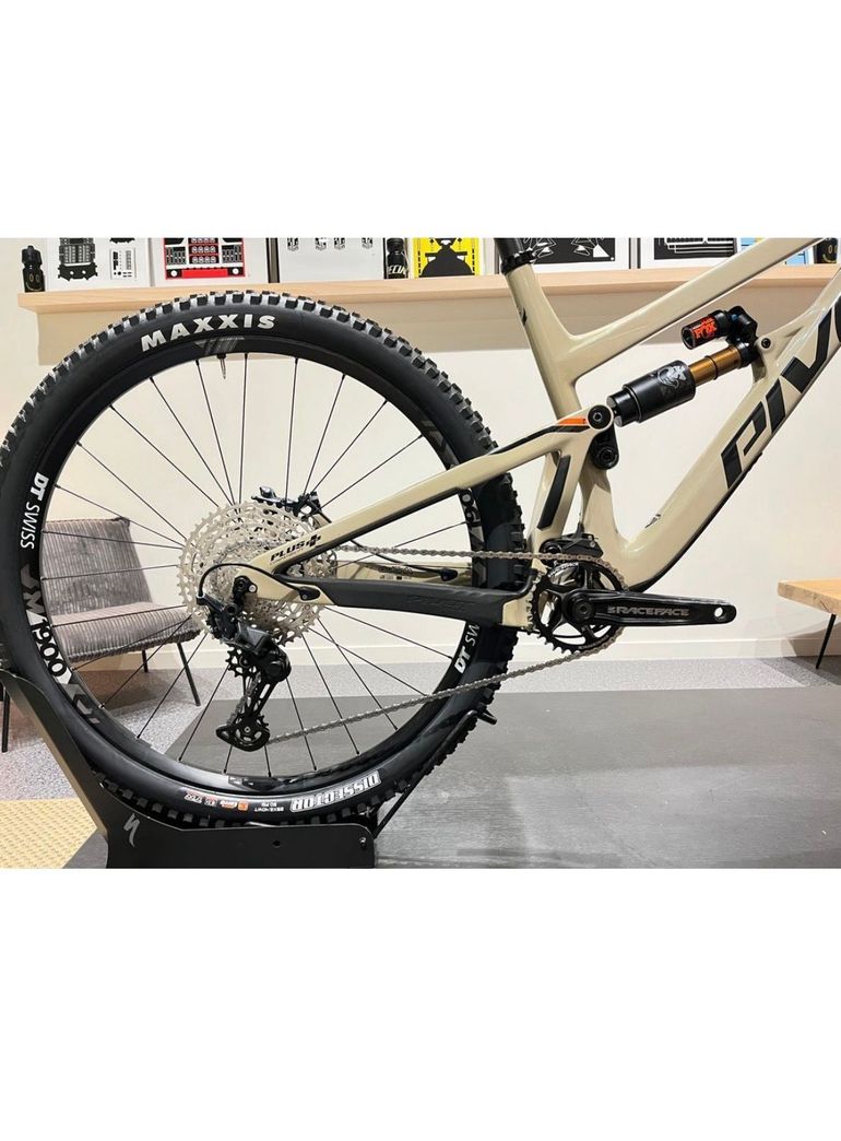 Brugt Pivot Firebird 29 Race XT 2021 2021 Mountainbike — billede 3 af 3
