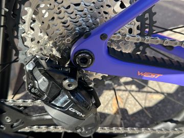 Megamo WEST 03 2026 2026 Road & Gravel usato, Viola — immagine 4 di 6