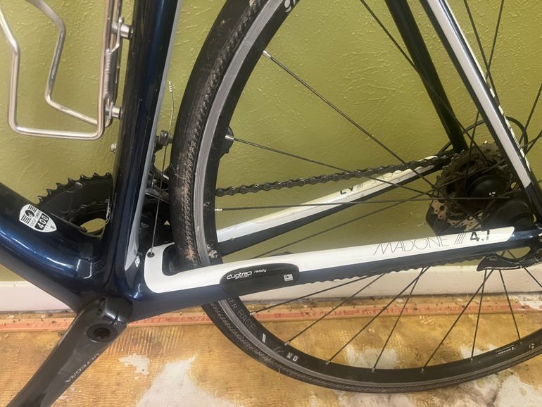 Used Trek Madone 4.7 H2 (Compact) 2012 2012 Road & Gravel, White — image 8 of 9