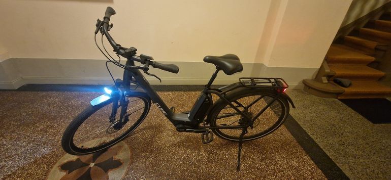 Used CUBE Suv hybrid Shimano Alivio 2021 Urban, Black — image 2 of 4