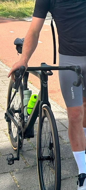 Used Sensa Custom Shimano Ultegra Di2 2023 Road & Gravel, Black — image 6 of 7