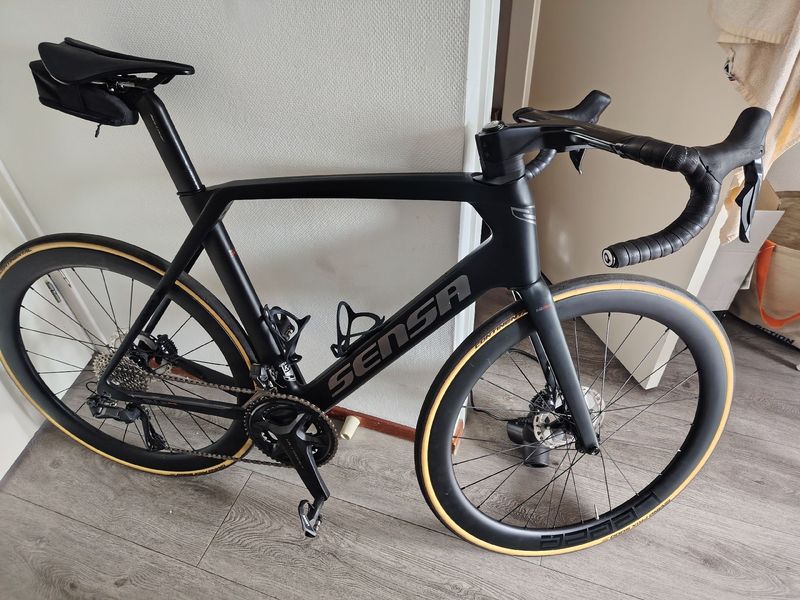 Used Sensa Custom Shimano Ultegra Di2 2023 Road & Gravel
