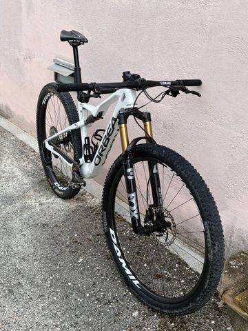 Used Orbea OIZ M-PRO 2025 Frameset 2025 Mountainbike, White, 29 — image 2 of 3
