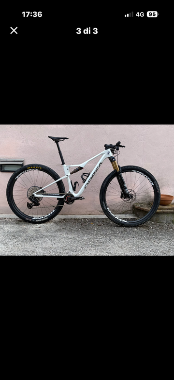 Used Orbea OIZ M-PRO 2025 Frameset 2025 Mountainbike, White, 29 — image 1 of 3