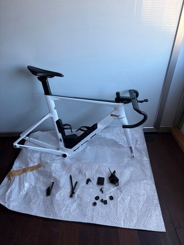 Used BMC Timemachine ROAD 01 TWO 2021 Frameset 2021 Road & Gravel, White — image 1 of 4