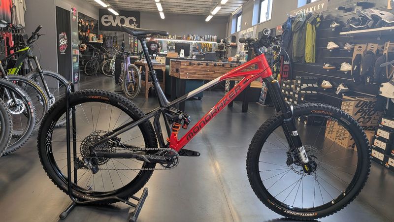 Brugt Mondraker SUPERFOXY R 2024 2024 MTB