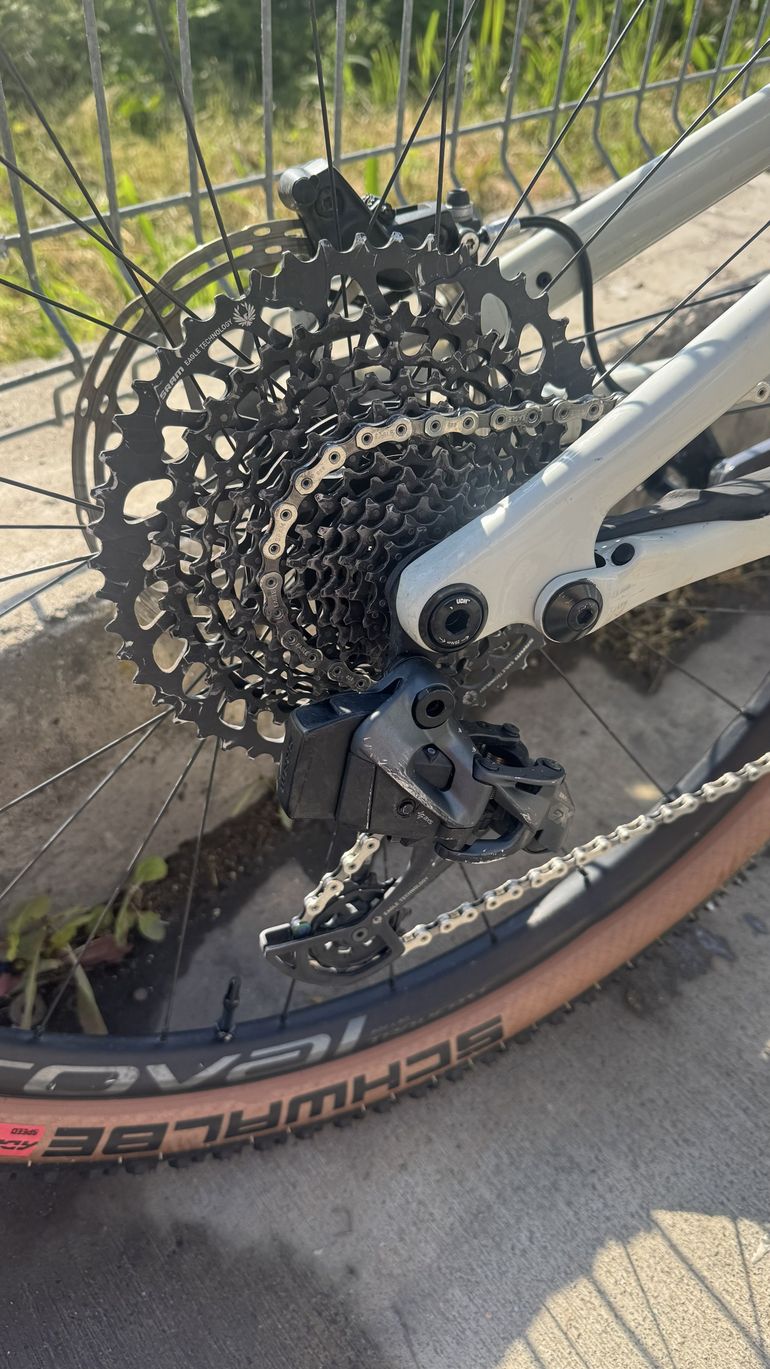 Brugt Specialized Stumpjumper EVO Expert 2022 2022 Mountainbike — billede 6 af 9