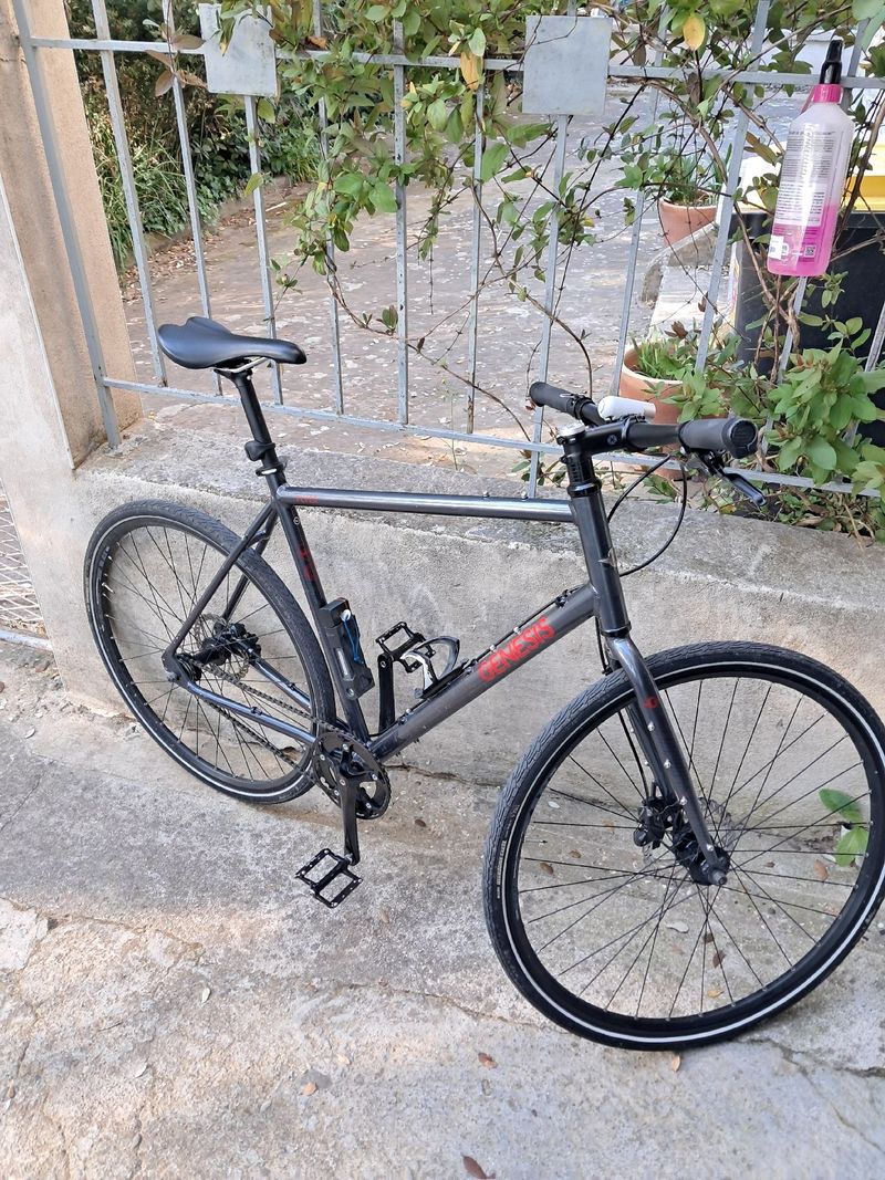 Used Genesis Flyer 2022 2022 Urban & Touring