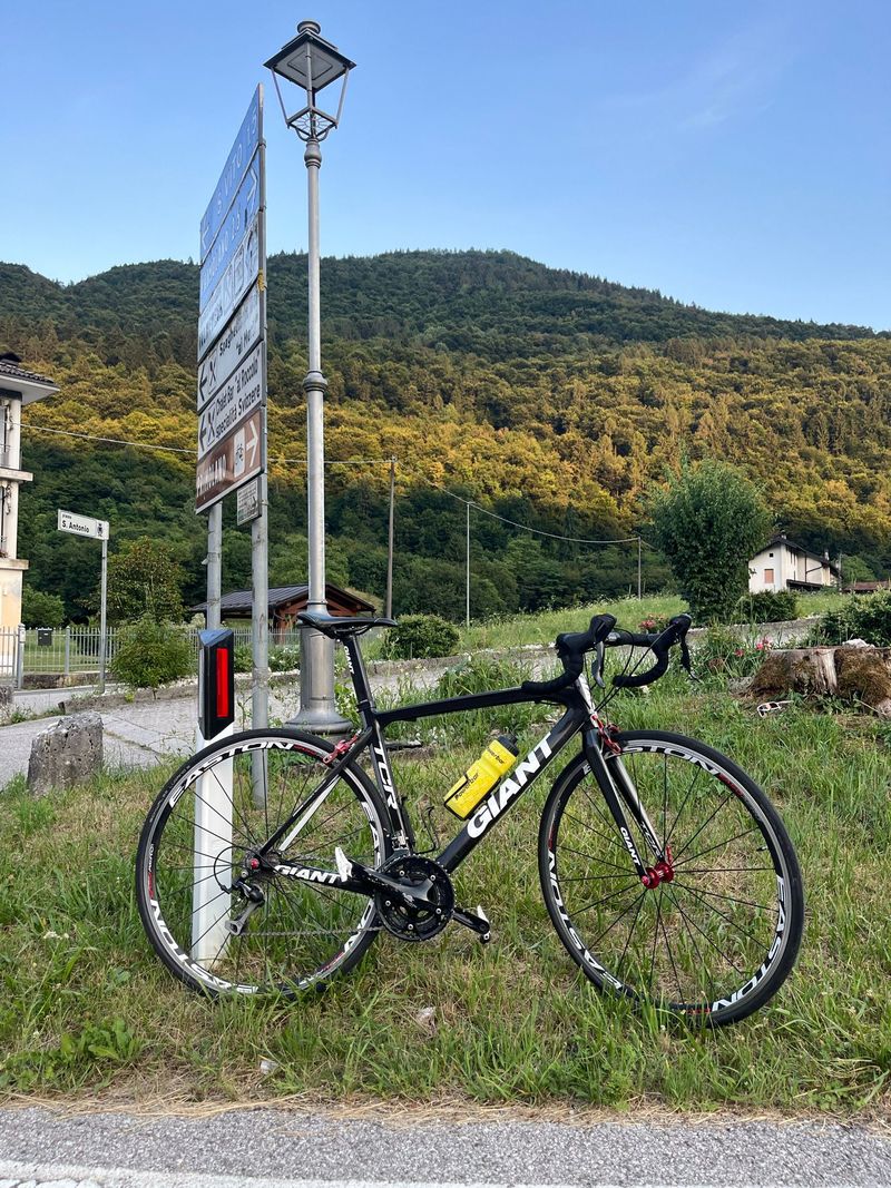 Used Giant TCR Advanced 2 2021 2021 Road & Gravel
