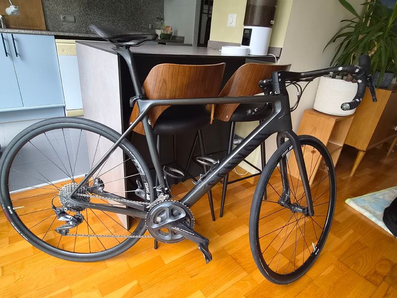 Použité Canyon Ultimate CF SL 8 Disc 2022 2022 Road & Gravel