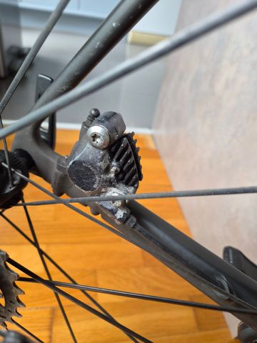 Canyon Ultimate CF SL 8 Disc 2022 2022 Road & Gravel usato, Nero — immagine 7 di 7